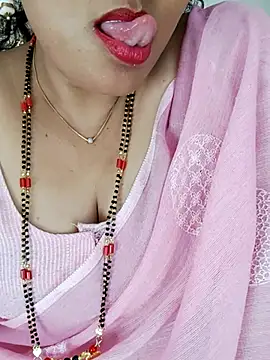 cool_teacher_69 (F milf) - Want to enjoy with Lush soon🌺