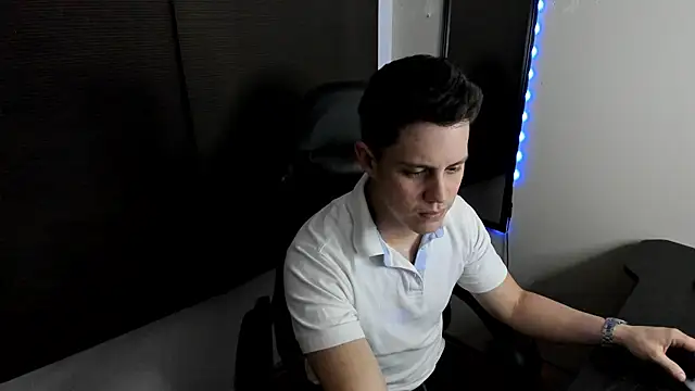 KendricTorres webcam
