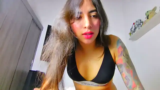 valeriahornier live cam