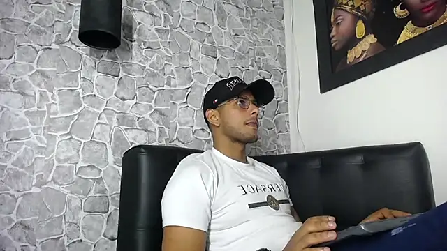 Chris_Dick23 webcam