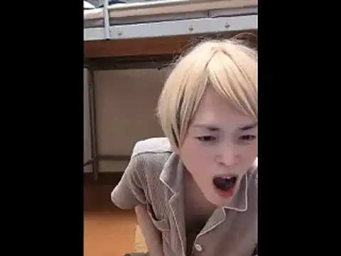 mgnhiroyuki live cam on StripChat