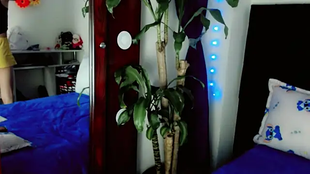 NathalialLooes webcam