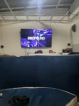 moisesc58 live cam