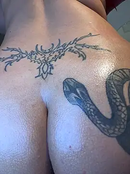 Isa__Blanc webcam