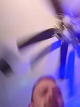 redslovestofuck live webcam