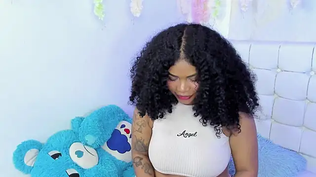 Angel_Belll webcam