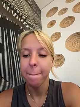 LikaCat webcam