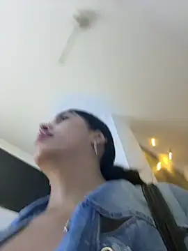 AmbarFoxx_ webcam