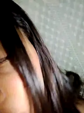AishaYeleth webcam