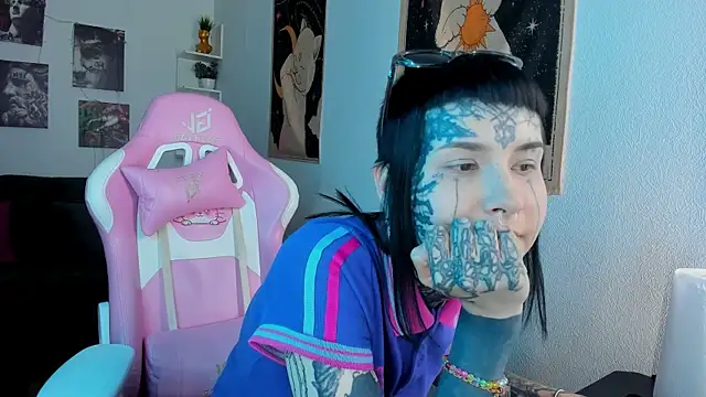 Bloood__Mary webcam