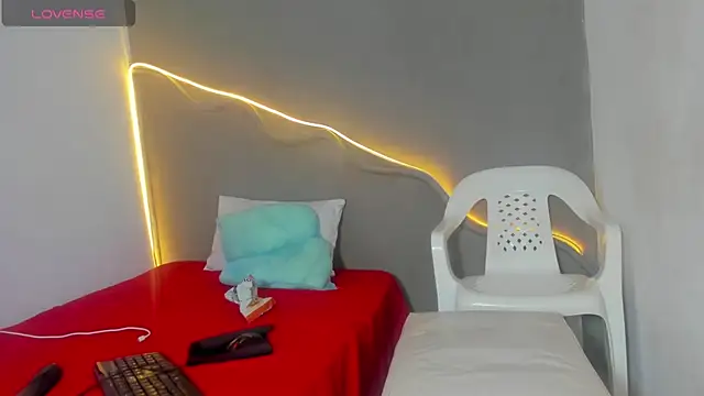 Sasha__96 webcam