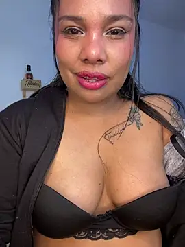 Rashell1_Queen webcam