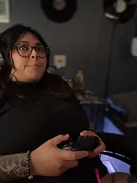 miacanela_xo webcam