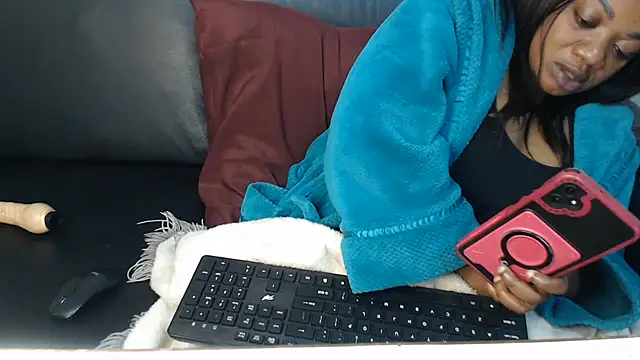 BustyNina41 live cam on StripChat
