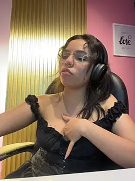 DashaRose webcam