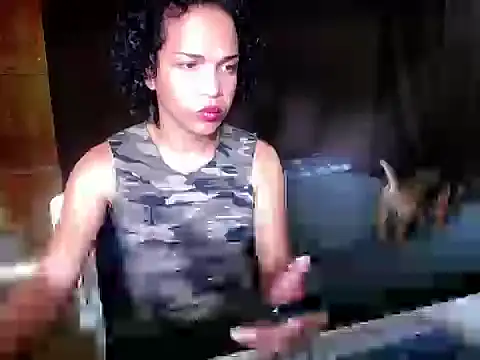 Precious_foryou webcam