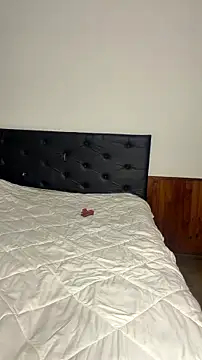 LuciaLatina webcam