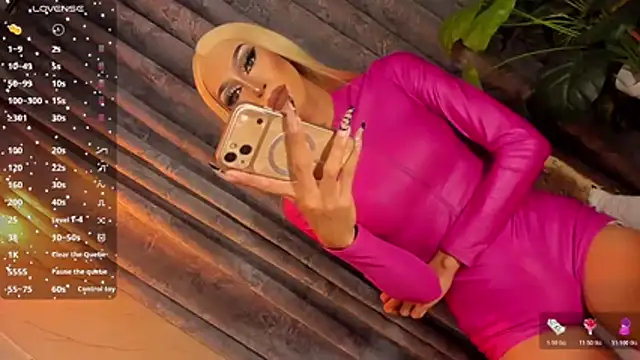 limitlessgoddes_mistress - Limitlessgoddes_mistress's free webcam - UK Sex Cams