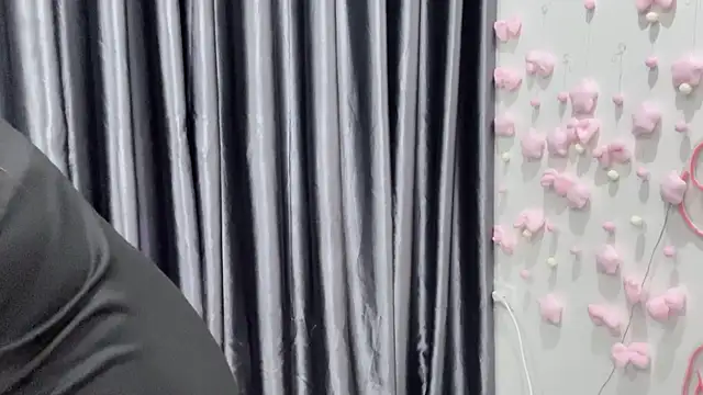 KaleAnisa webcam