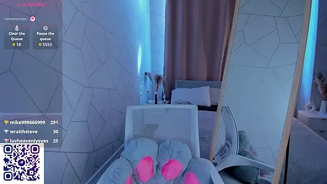 Tiffany-Grace webcam