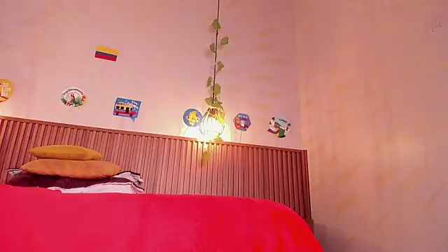 daphne_courtis webcam