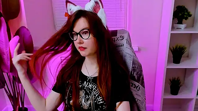 CarolGiggly webcam