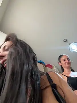 Almmaxxxx webcam
