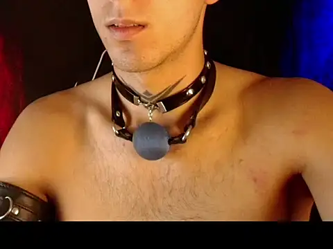 dark_men1 webcam