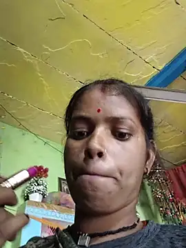 Cut_uma825 webcam