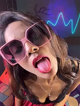 Ivy_the_goddess live webcam show