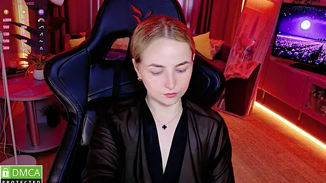 Mira_Mermayd live webcam show