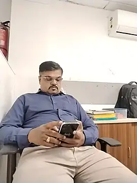 Desi_Lodo_Gujju_Boy webcam