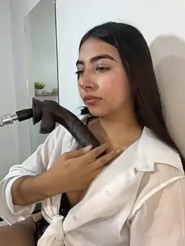 cherry_skinnyy_ webcam