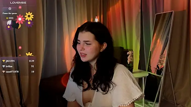 lollyy_pop live cam on StripChat