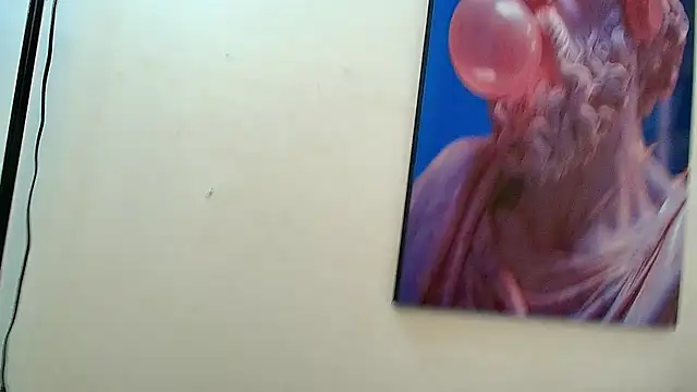 CLOEE_CRUZZ webcam