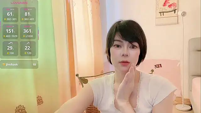 Linda-LL live webcam show