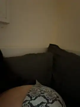 NiaBeurette Live Webcam on Stripchat