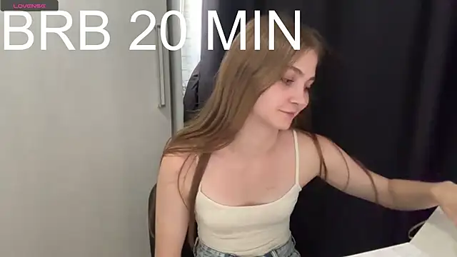 babysmall_girl - Babysmall_girl's free webcam - UK Sex Cams