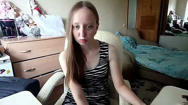 ElizaRass live cam on StripChat