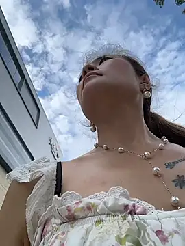 okgirl_23 (F milf) - 本周内完成免费私秀十分钟