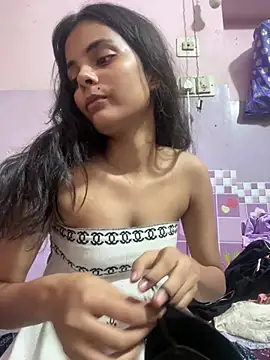 Sandhya_77 webcam