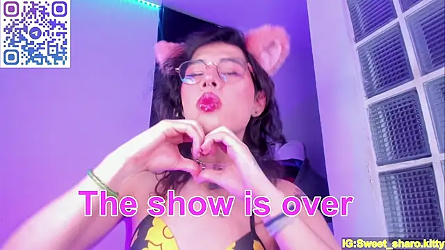 Sweet-SharoKitty webcam