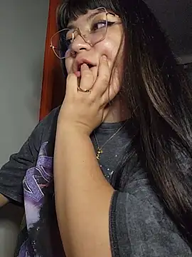 Louise_0105 webcam