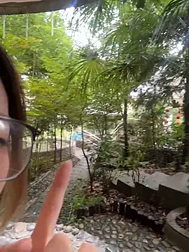 xiaozz-001 live webcam show
