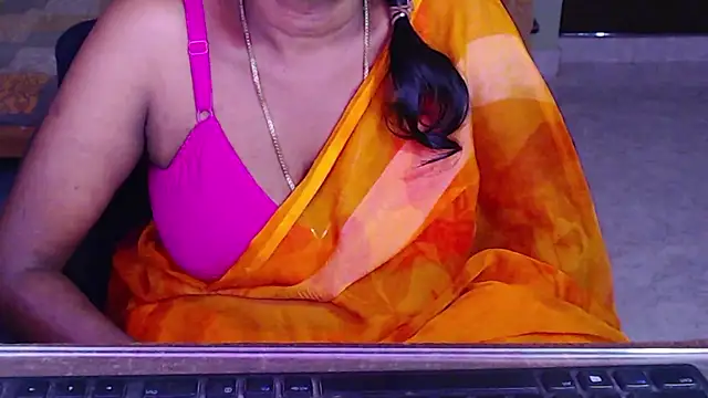 Novapol11 live webcam show