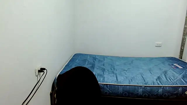 estefania224 webcam