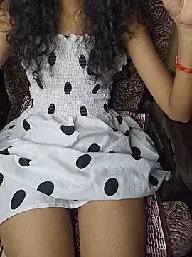 Lusty-Dishuu webcam
