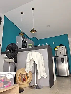 TanishaEvans live cam