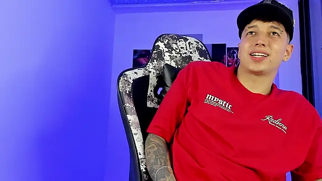 eithan_boy_ - Eithan_boy_'s free webcam - UK Sex Cams
