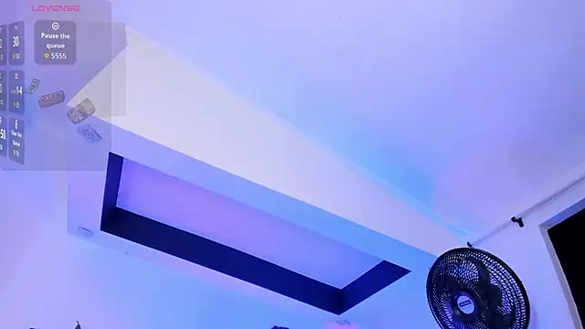 TifanyWhite_ webcam